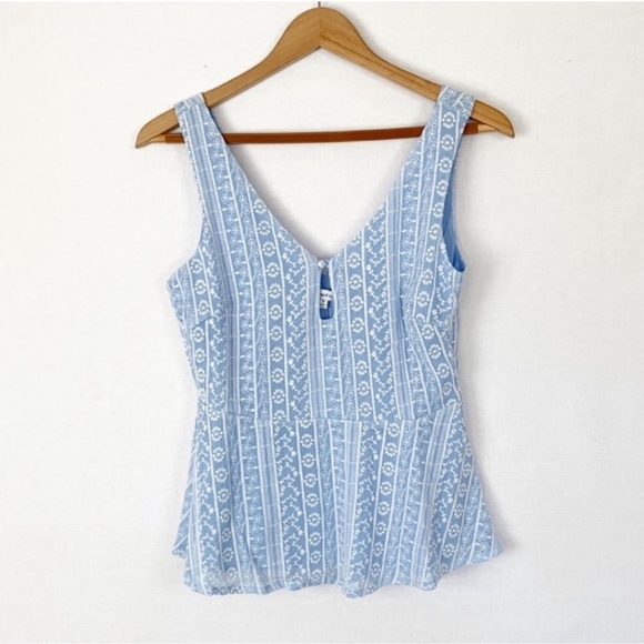 cupcakes & cashmere Tops - Cupcakes & Cashmere Top, New